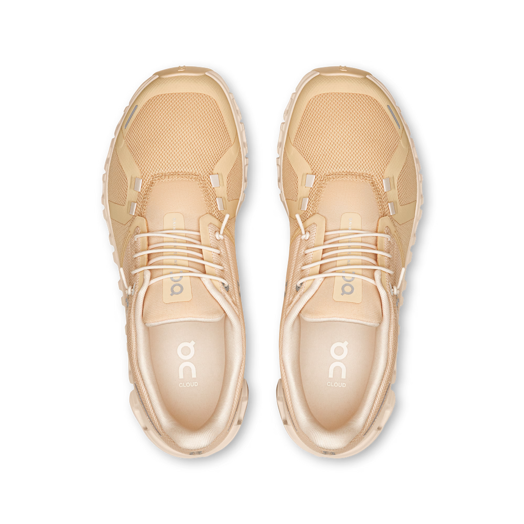 On Womens Cloud 6 Castor/Ivory 3WF10064297