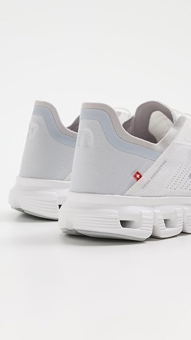 On Men's Cloud 6 Coast Sneakers White/Glacier 3MF10030813