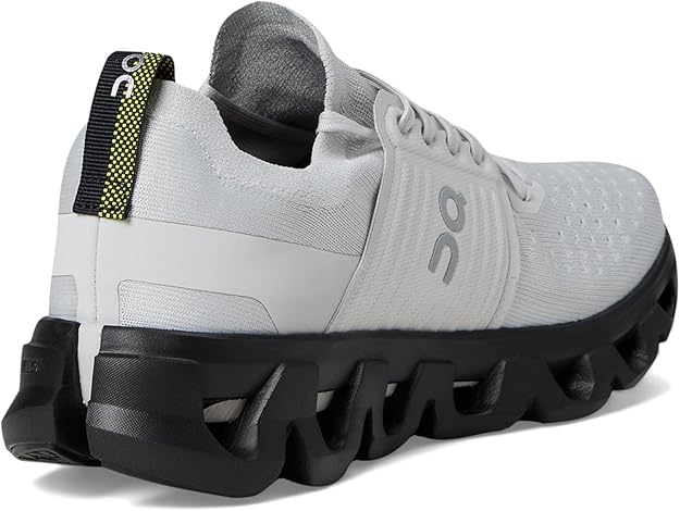 On Men's Cloudswift 4 Sneakers Wolf/Black 3MF10133275